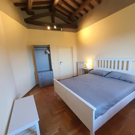 Historic Home In The Village With Panoramic Views Castelnuovo Di Porto Exterior photo