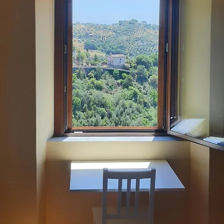 Historic Home In The Village With Panoramic Views Castelnuovo Di Porto Exterior photo