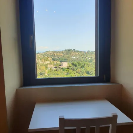 Historic Home In The Village With Panoramic Views Castelnuovo Di Porto Exterior photo