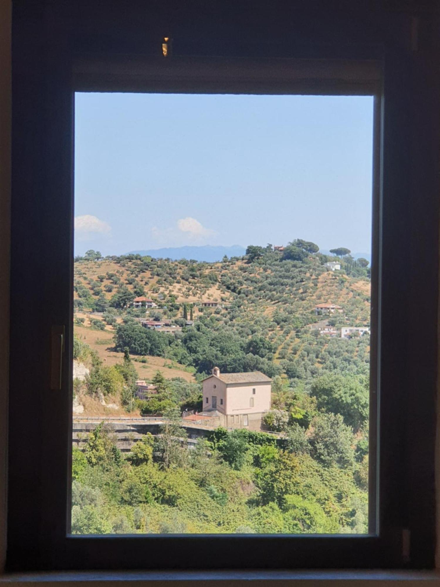 Historic In The Village With Panoramic Views Apartment